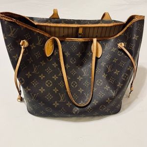 LOUIS VUITTON Neverfull MM. GUC